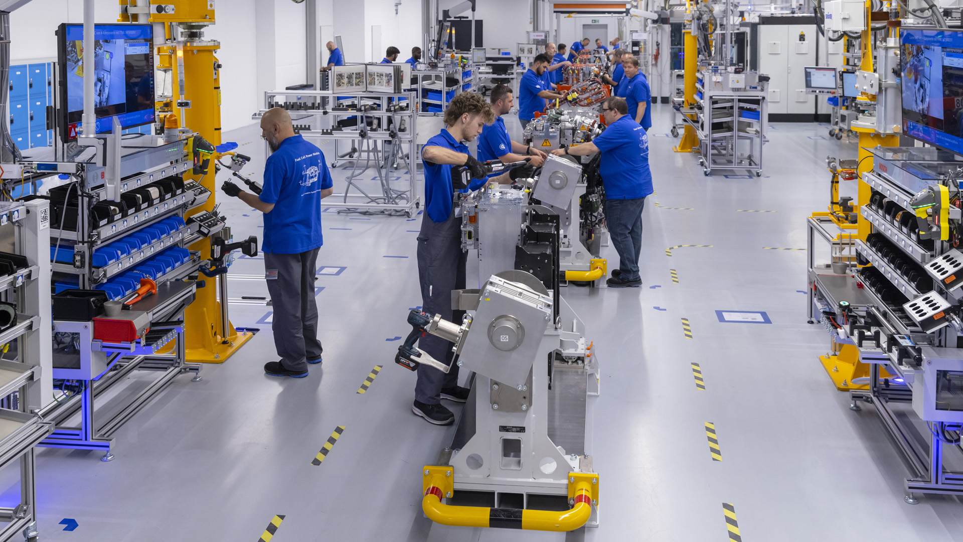 Overview: Manufacturing of Fuel Cell Power Module (FCPM) in the Feuerbach plant